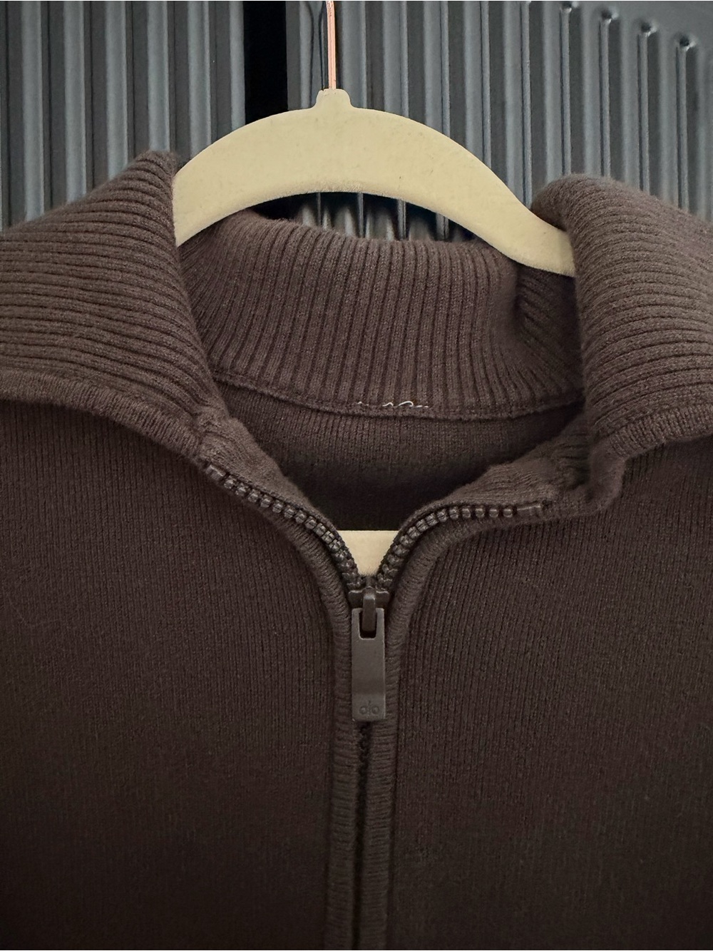 ALO Yoga Dark Brown Zip-Up Sweater - Picture 2 of 3